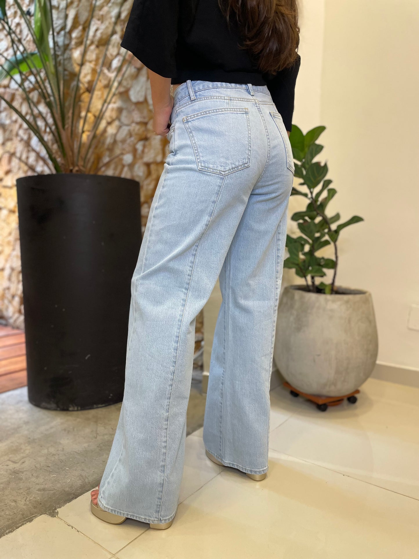 Jean Wide Leg Mid Rise Hielo 339