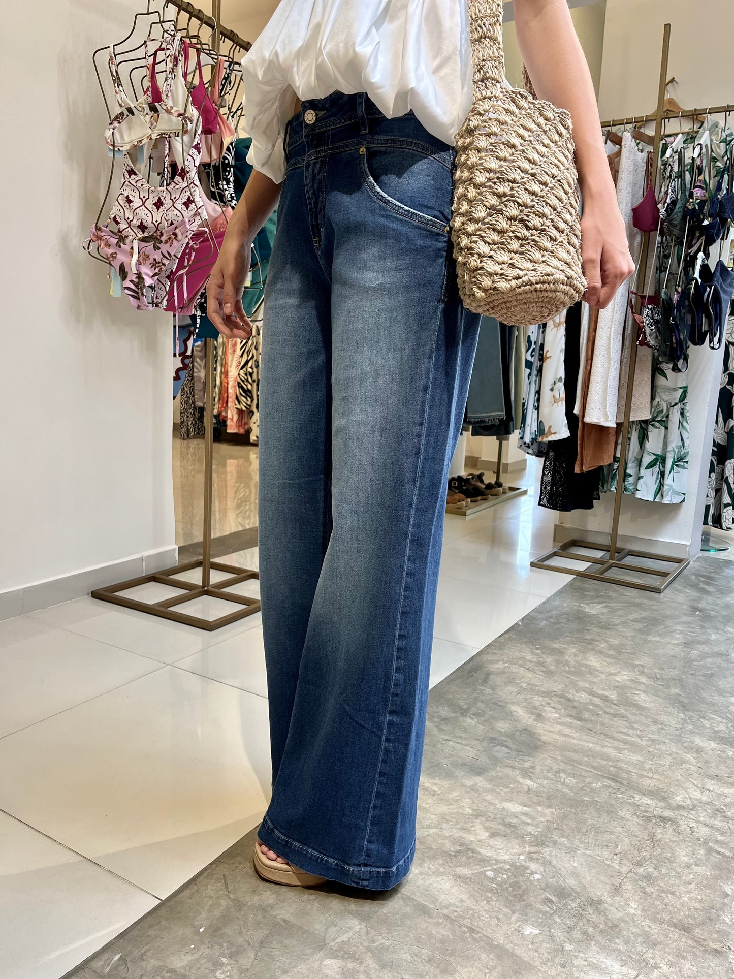 Jean Wide Leg Low Rise 366