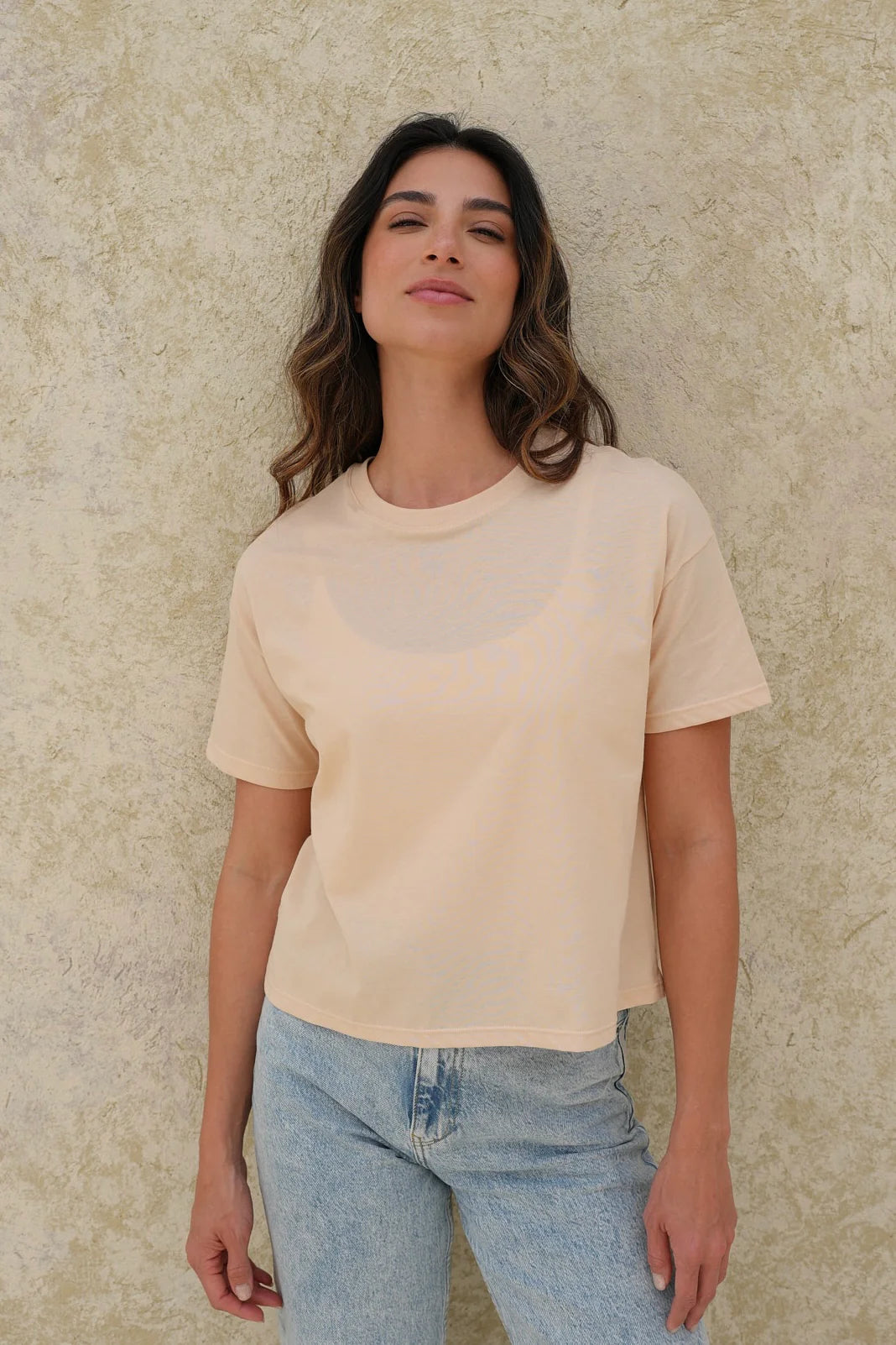 Camiseta Isis