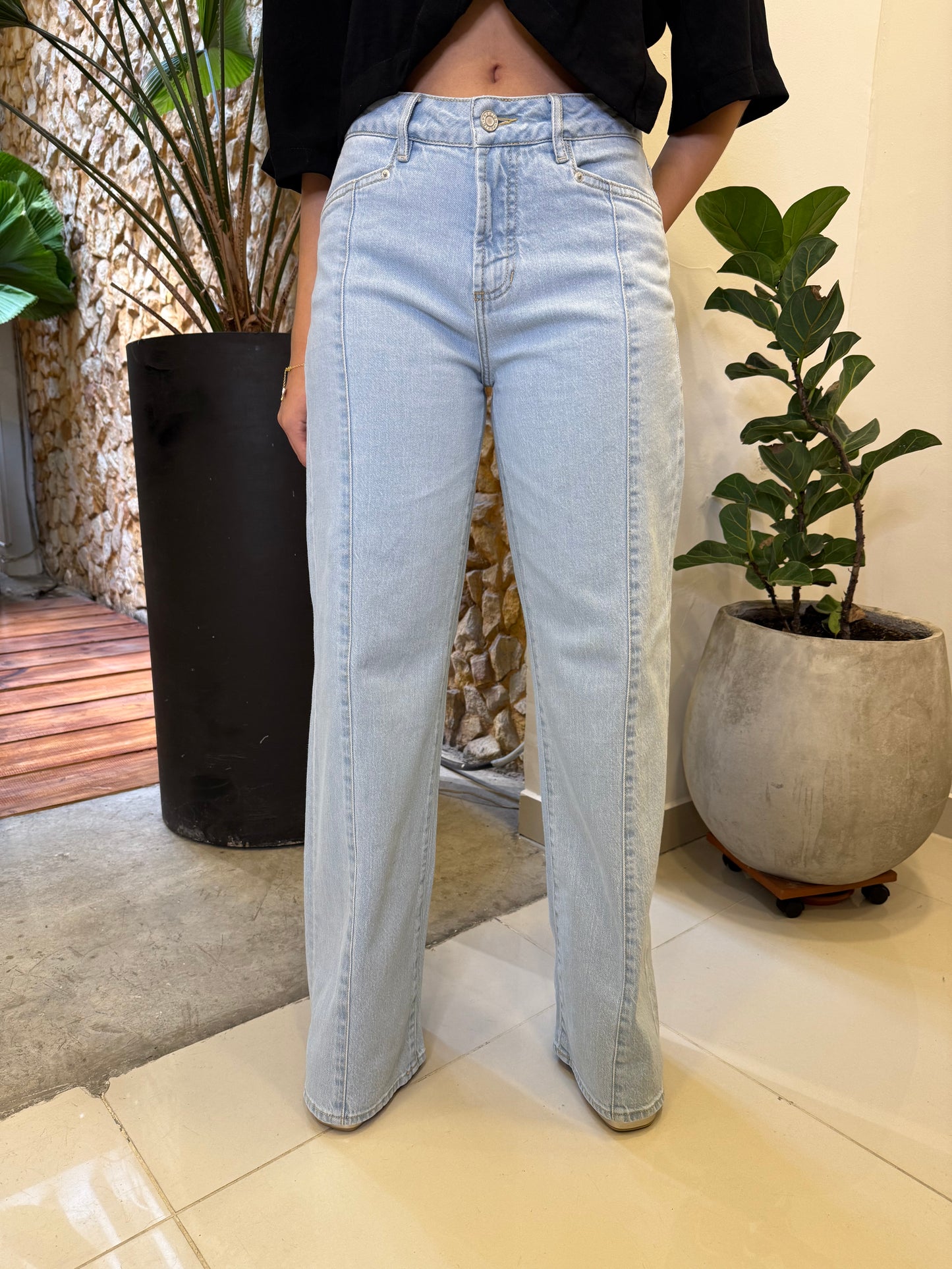 Jean Wide Leg Mid Rise Hielo 339