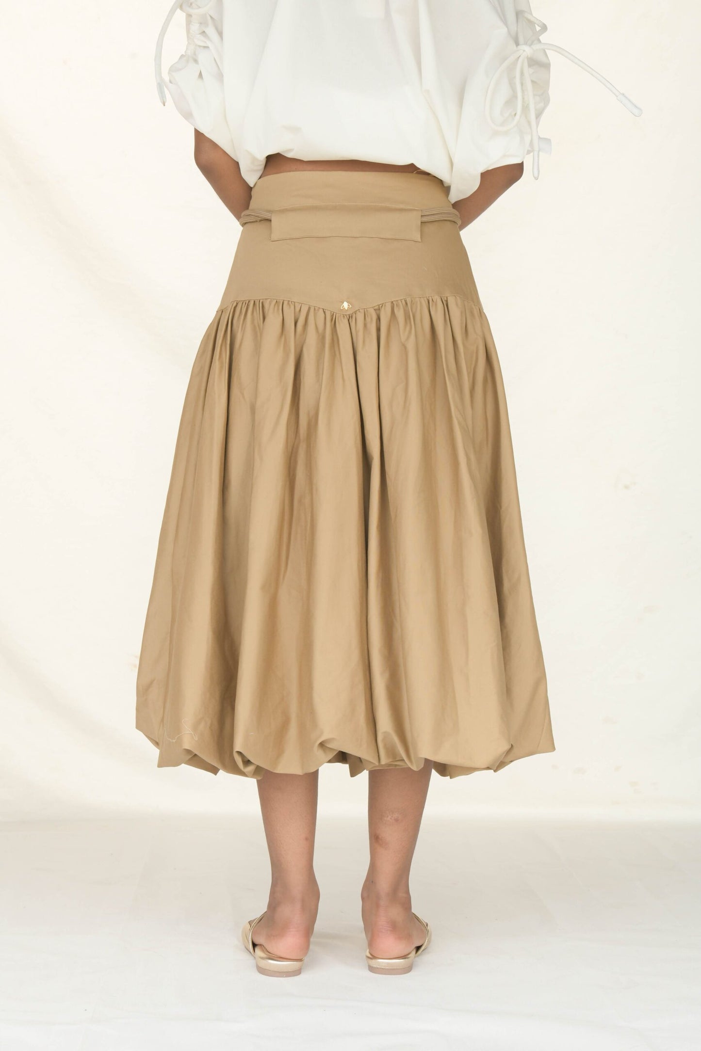 Falda Benjoi Beige