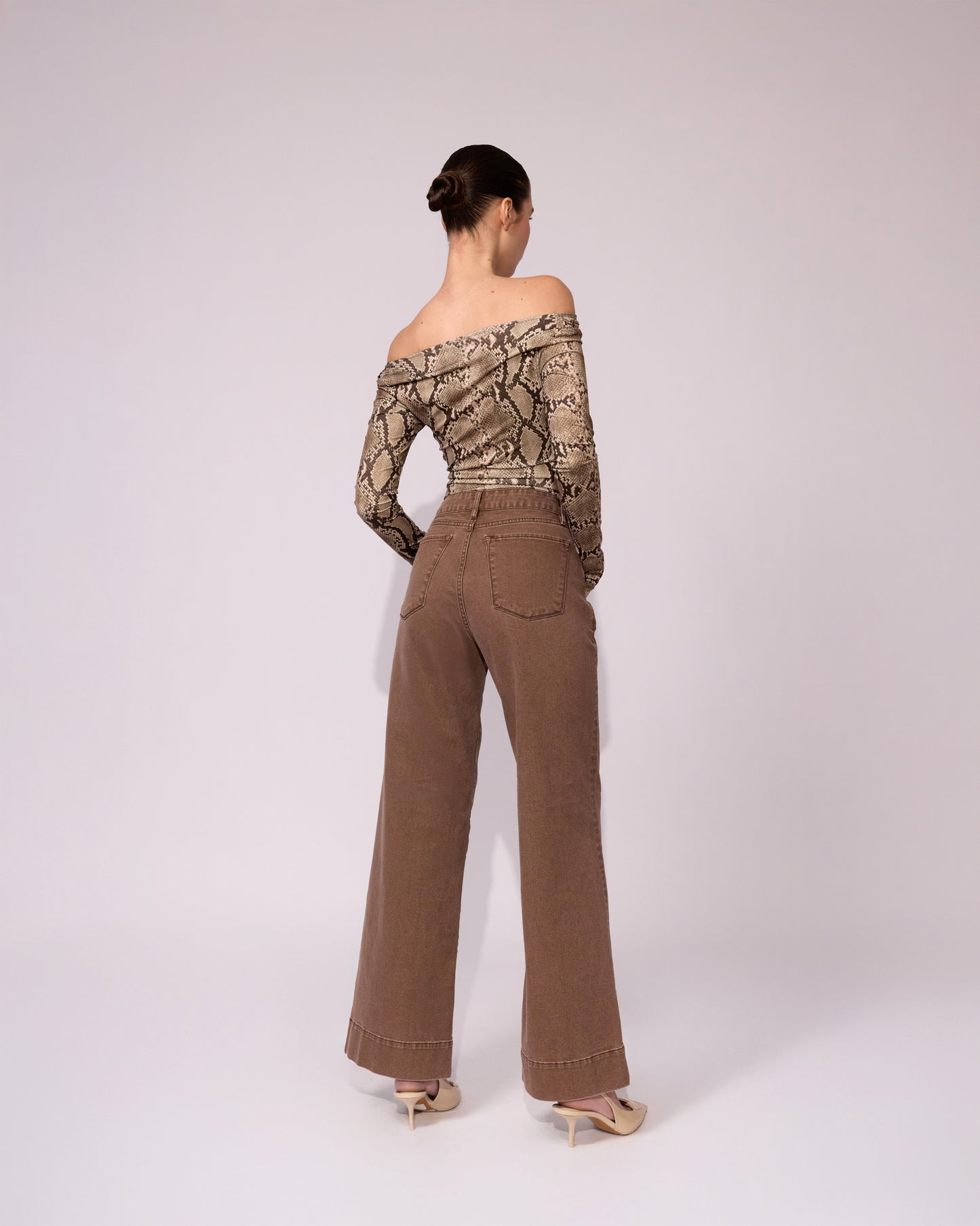 Jean Wide Leg High Rise Café 355