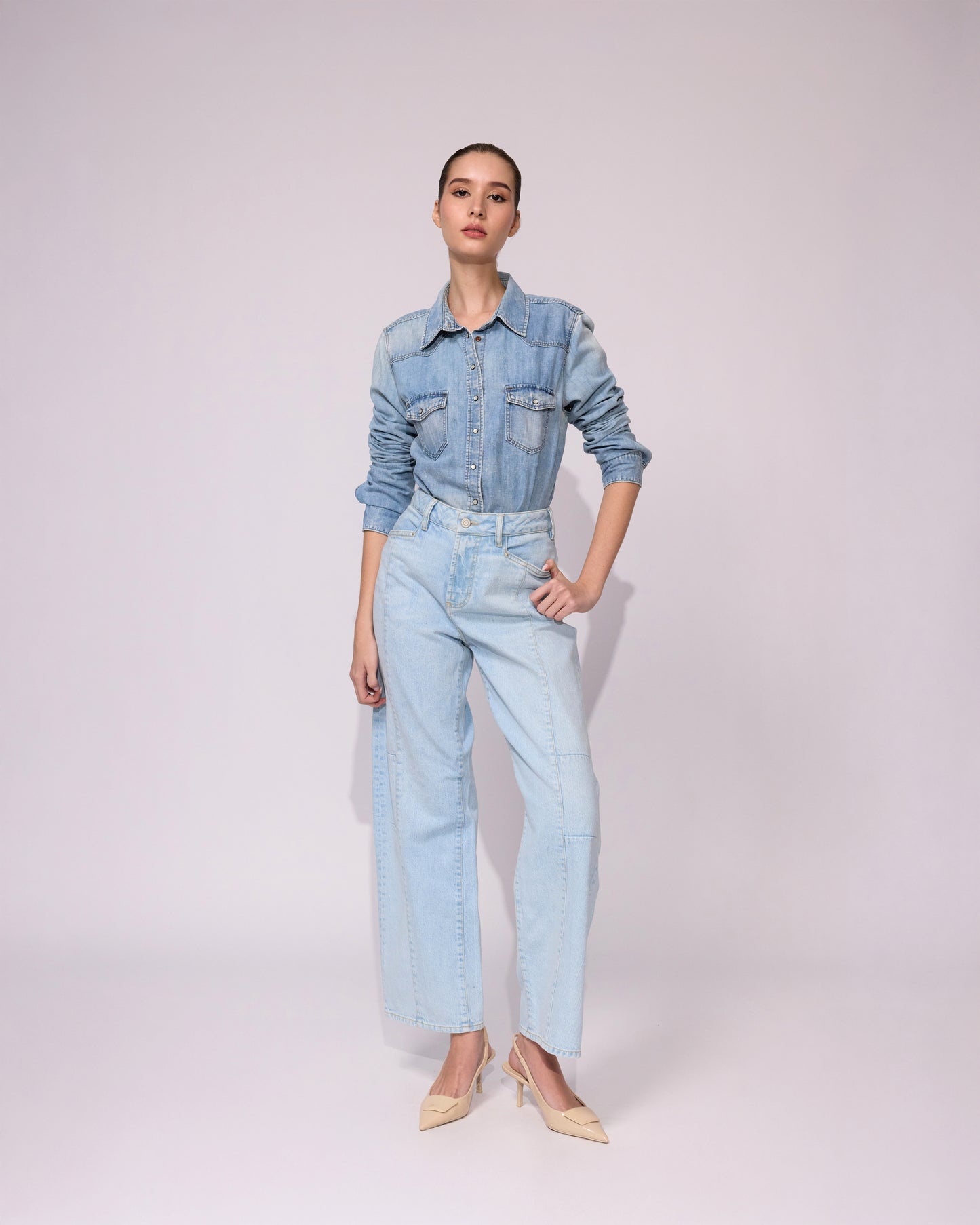 Jean Wide Leg Mid Rise Hielo 339