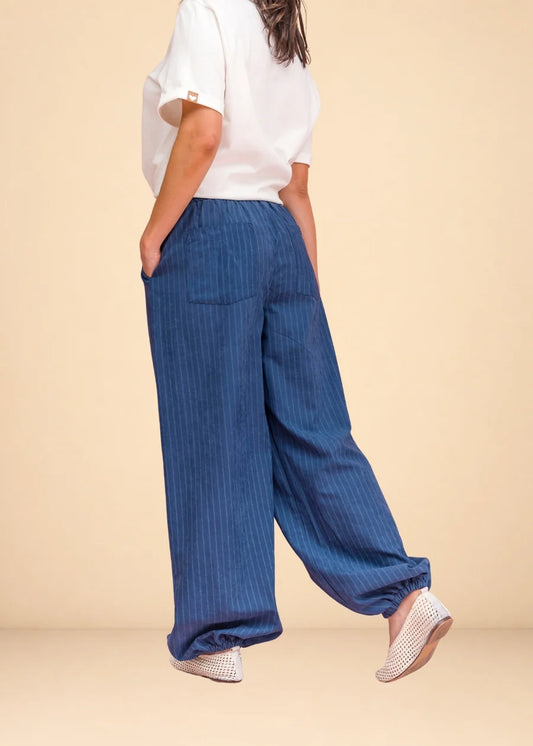 Pantalón Jooger Asami Rayas Azules