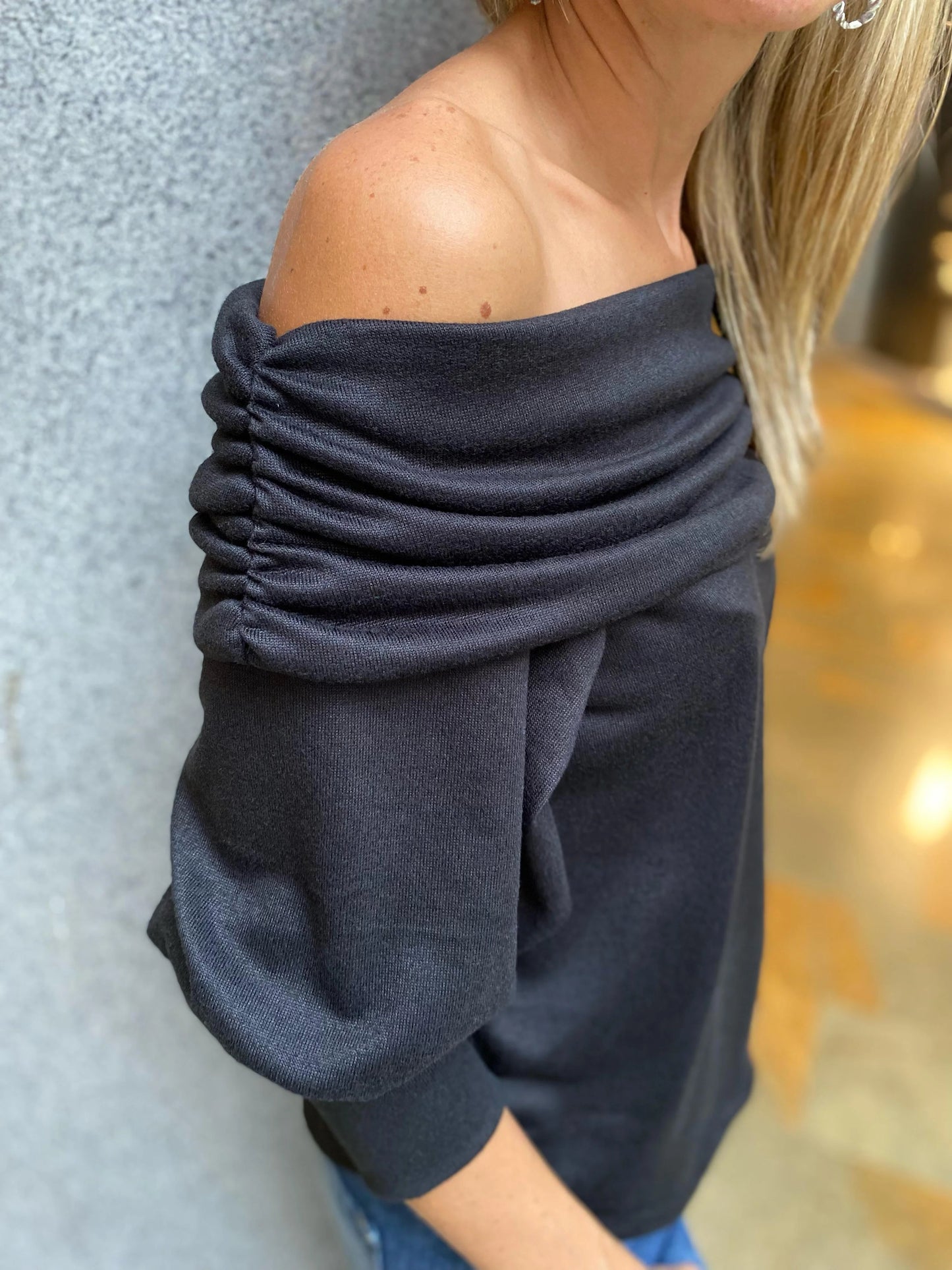 Top Off Shoulder Olivia Negro