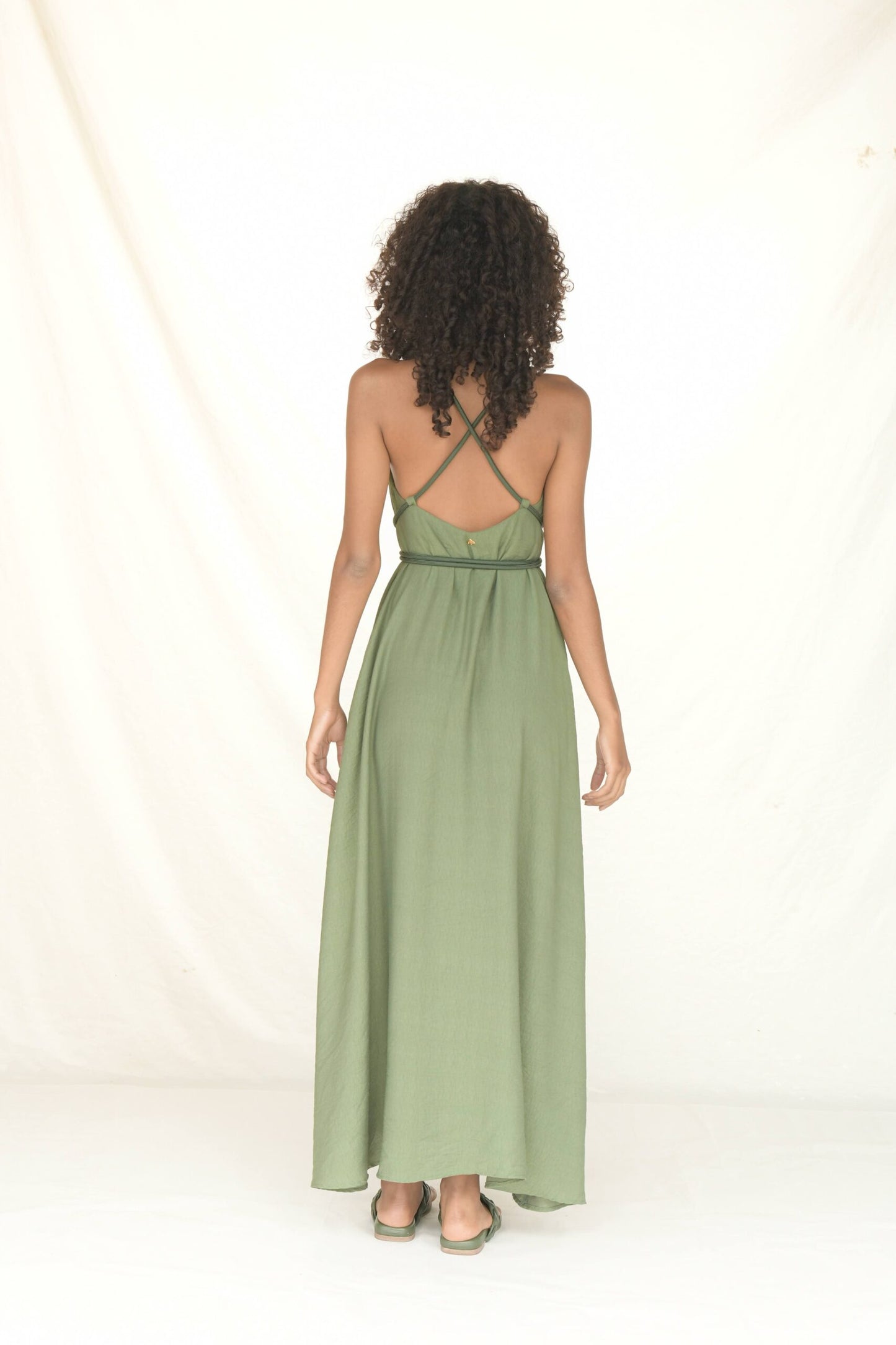 Vestido Euglosa Slip Verde Oliva