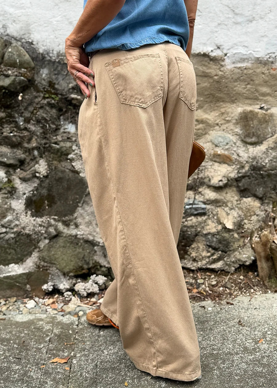 Pantalón Ava Camel