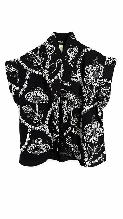 Chaleco Coco Negro Bordado