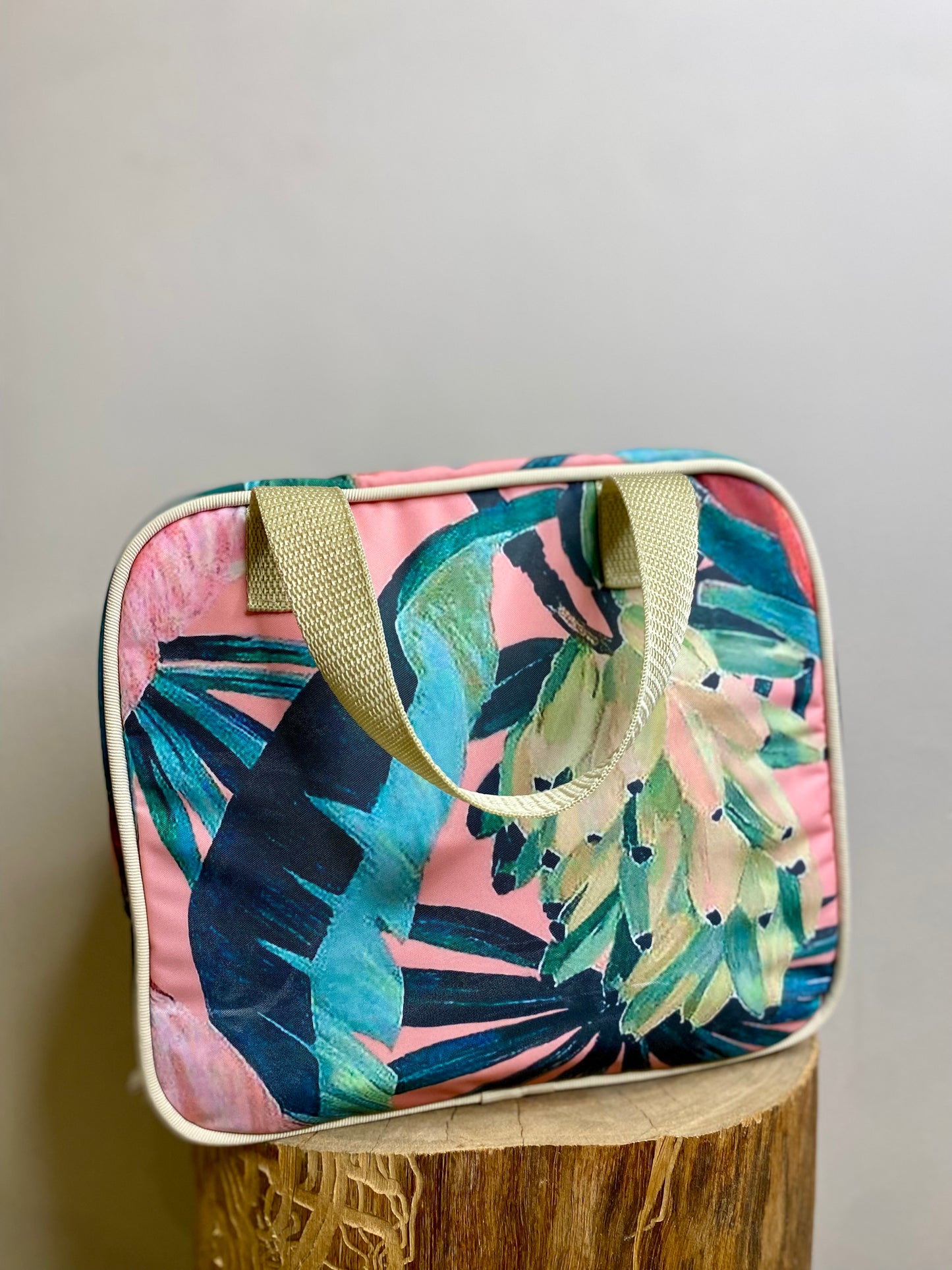 Bananera Palm Vanity Case