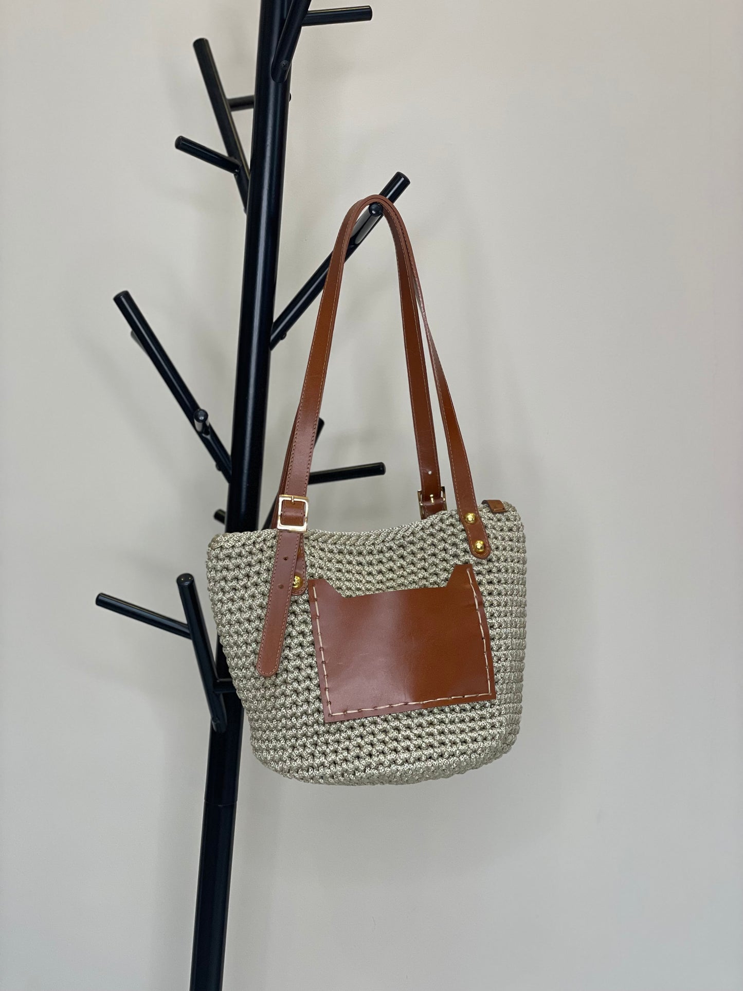 Bolso Tejido a Mano Beige y Avellana