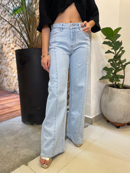 Jean Wide Leg Mid Rise Hielo 339