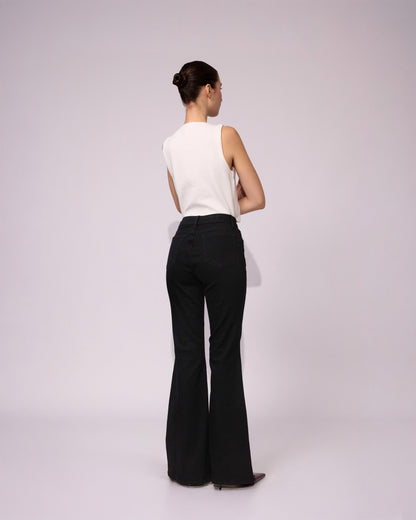 Jean Flare High Rise Negro 346