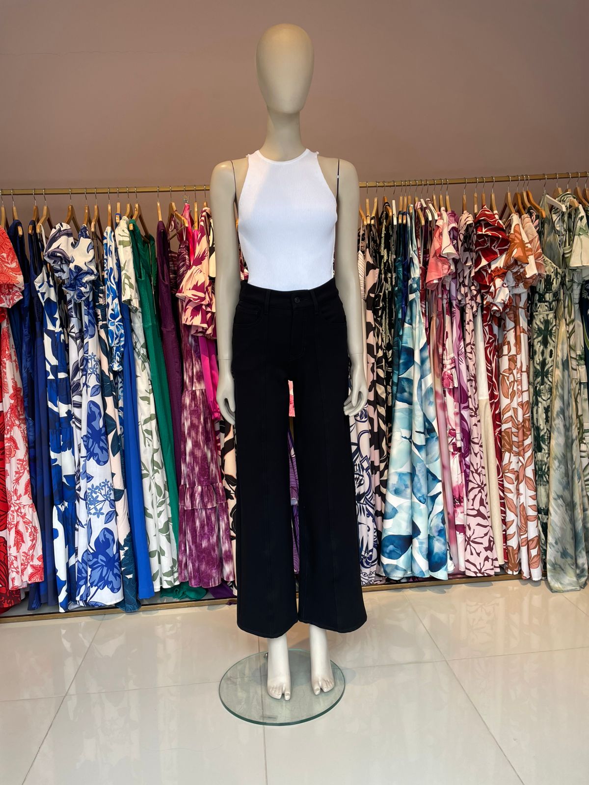 Jean Wide Leg High Rise Scuba Negro 102