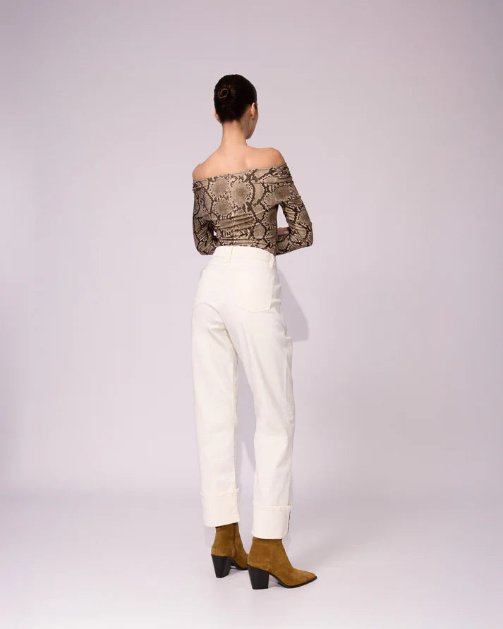 Jean Straight Mid Rise Crudo 302