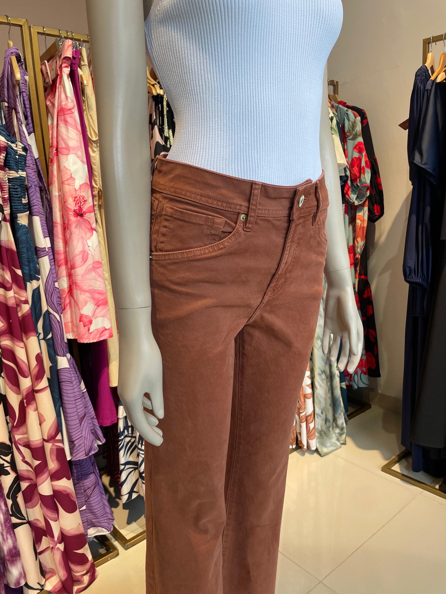 Jean Boot Cut Mid Rise Terracota 319